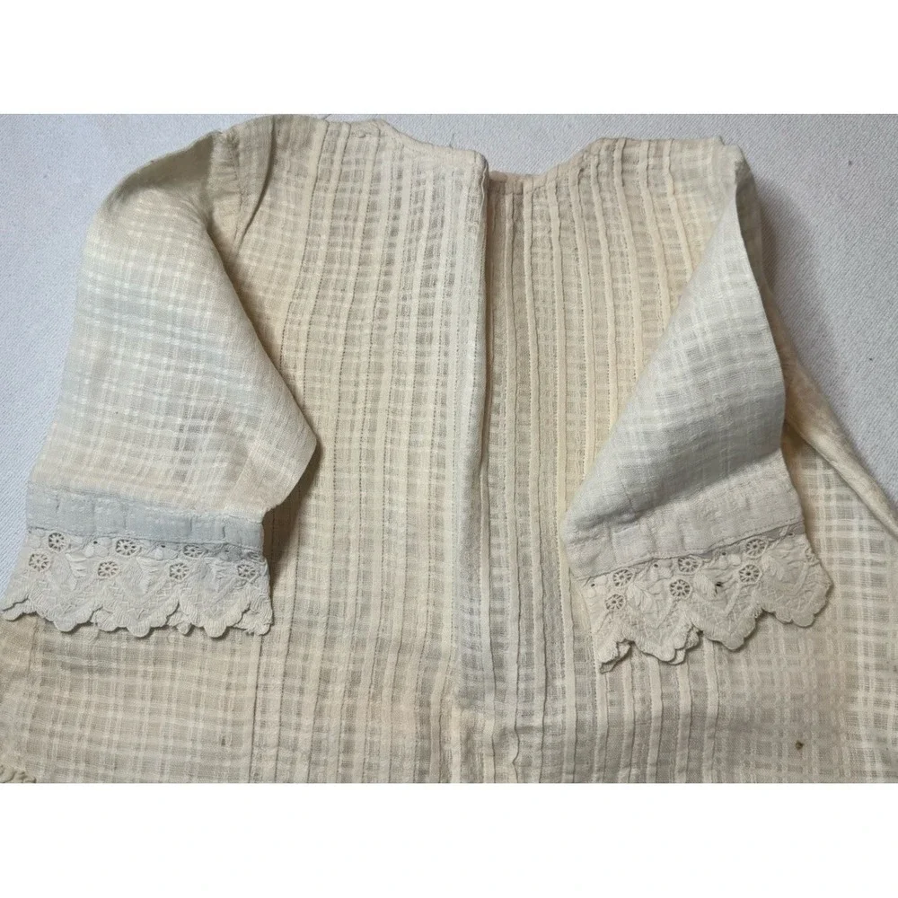 Antique 1800's Frontier Baby Clothes And Crochet Hats 4 Pieces 1 Moccasin Shoe